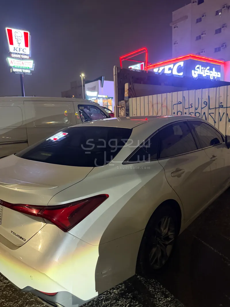 2019 تويوتا افالون تورينج