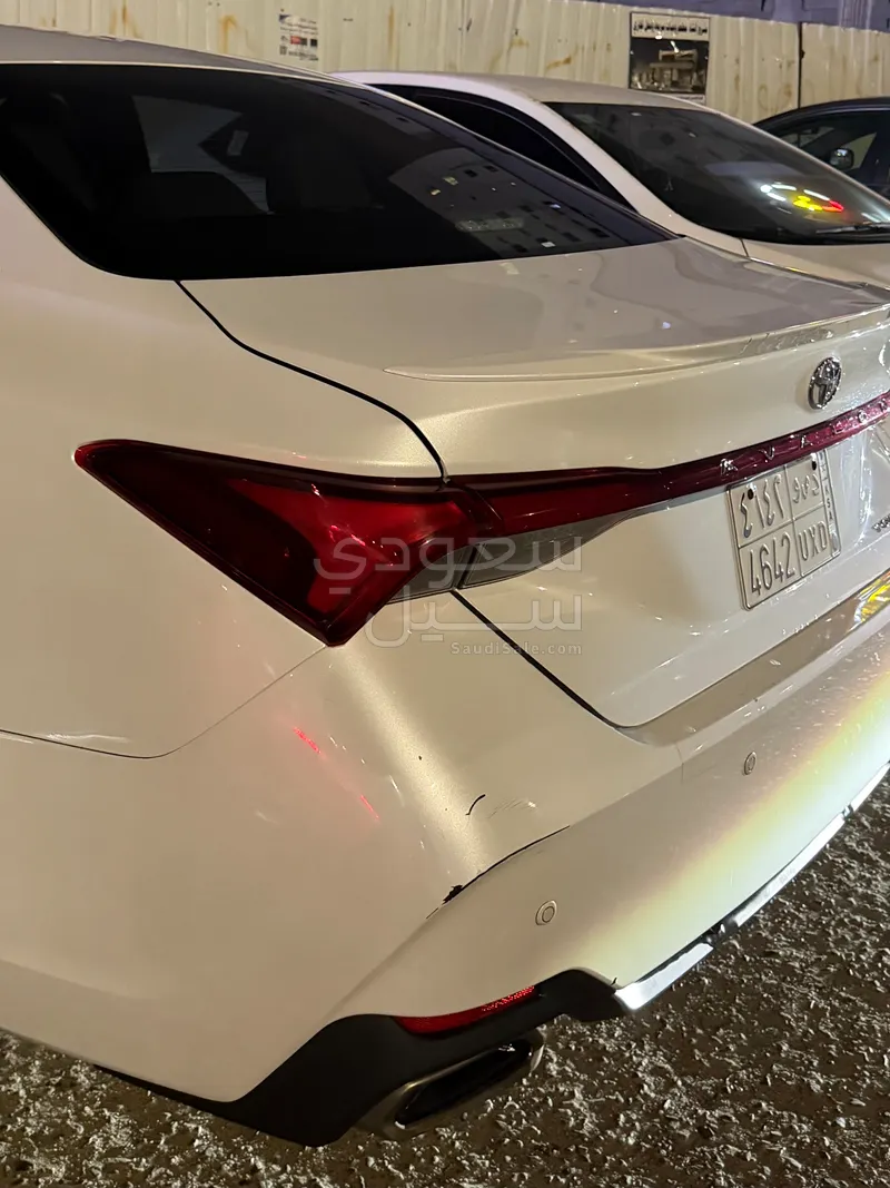 2019 تويوتا افالون تورينج