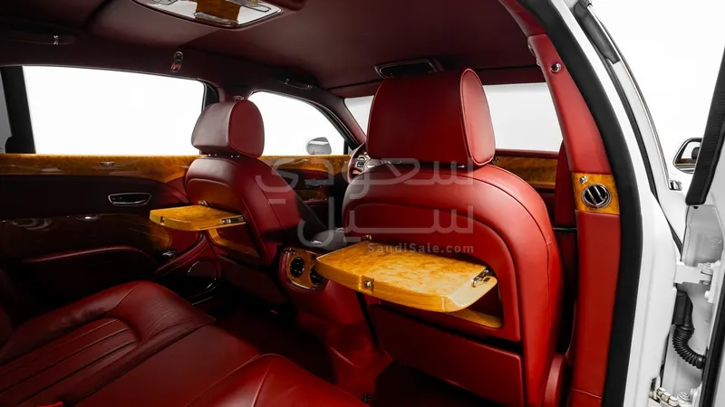 2011 بنتلي مولسان