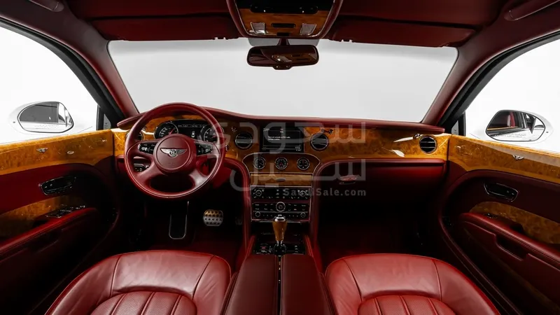 2011 بنتلي مولسان