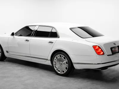 2011 بنتلي مولسان