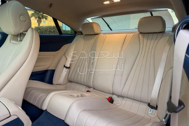 2021 مرسيدس - بنز إي 200 أي إم جي