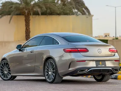 2021 مرسيدس - بنز إي 200 أي إم جي