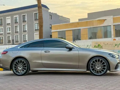 2021 مرسيدس - بنز إي 200 أي إم جي