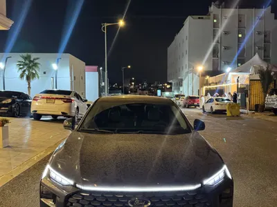 2025 فورد توروس تايتينيوم