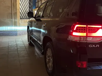 2021 تويوتا لاند كروزر جي اكس ار