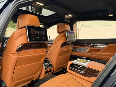 2016 بي ام دبليو الفئة السابعة 750 إل أي