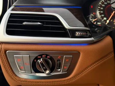 2016 بي ام دبليو الفئة السابعة 750 إل أي