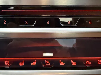 2016 بي ام دبليو الفئة السابعة 750 إل أي