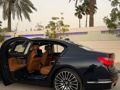 2016 بي ام دبليو الفئة السابعة 750 إل أي