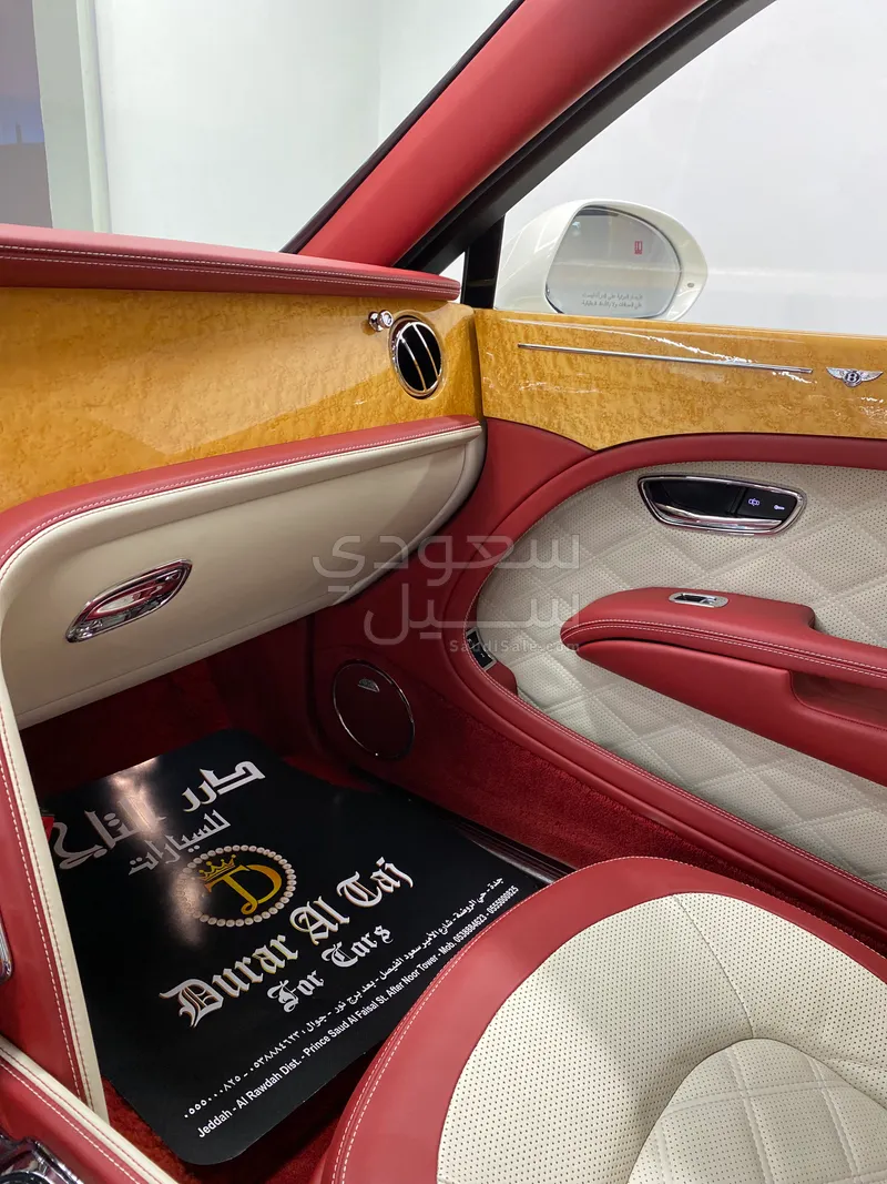 2016 بنتلي مولسان سبيد