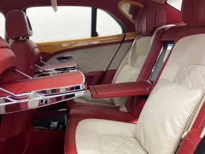 2016 بنتلي مولسان سبيد