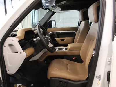 2025 لاند روفر ديفيندر اكس داينمك