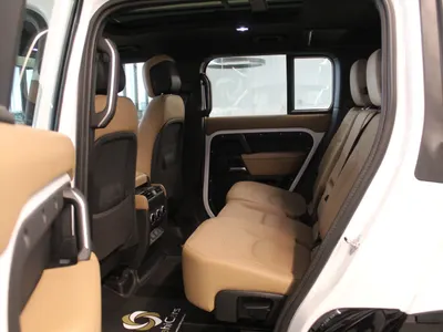 2025 لاند روفر ديفيندر اكس داينمك