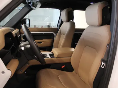 2025 لاند روفر ديفيندر اكس داينمك