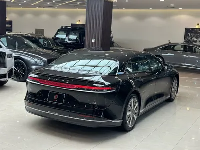 2025 لوسيد اير بيور