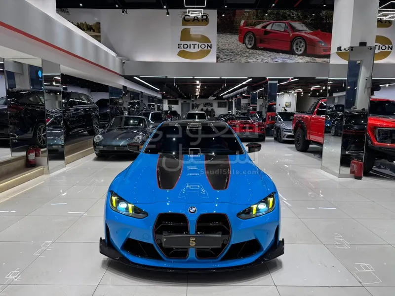 2025 بي ام دبليو الفئة ام إم 4 سي إس أي