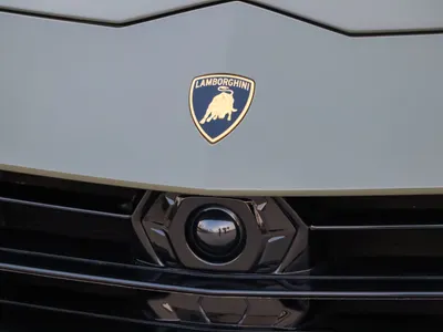 2024 لمبرجيني اوروس بيرفورمانتي