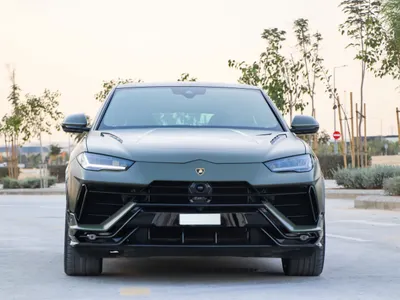 2024 لمبرجيني اوروس بيرفورمانتي