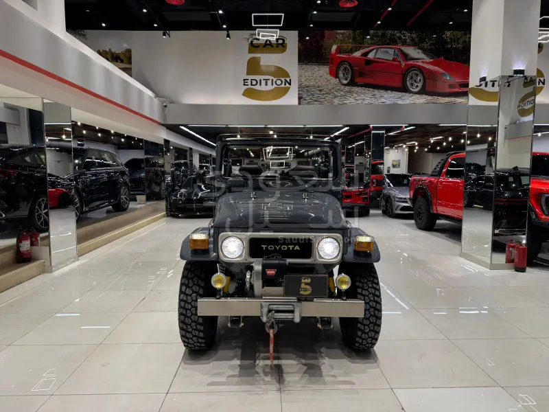 1985 تويوتا لاند كروزر اف جي 40