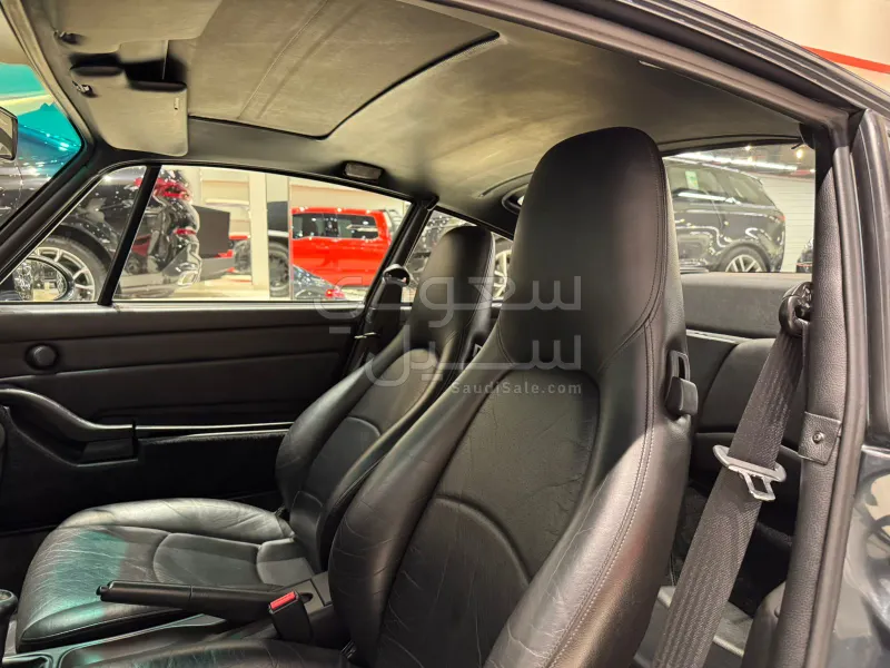 1996 بورش 911 سبورت كلاسك