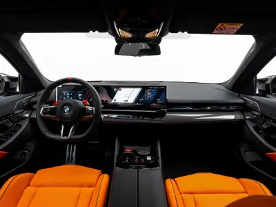 2026 بي ام دبليو الفئة ام إم 5