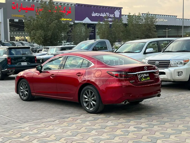 2023 مازدا مازدا 6