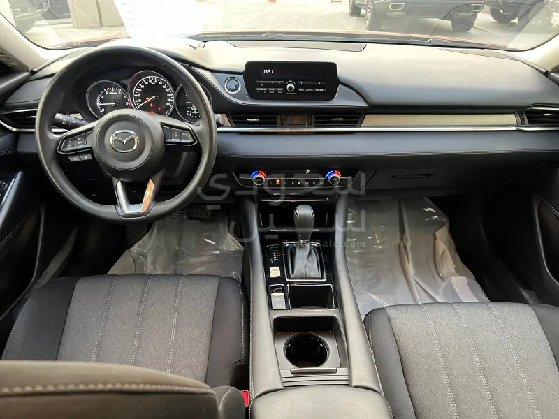 2023 مازدا مازدا 6