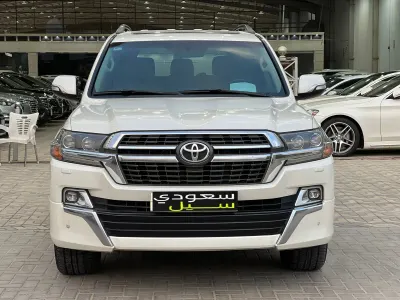 2021 تويوتا لاند كروزر جي اكس ار