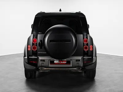 2025 لاند روفر ديفيندر اتش اس اي