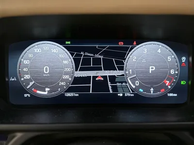 2025 لاند روفر ديفيندر اتش اس اي