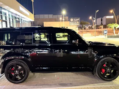 2025 لاند روفر ديفيندر اتش اس اي