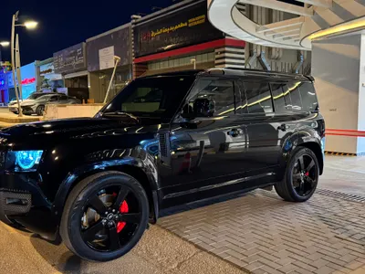 2025 لاند روفر ديفيندر اتش اس اي