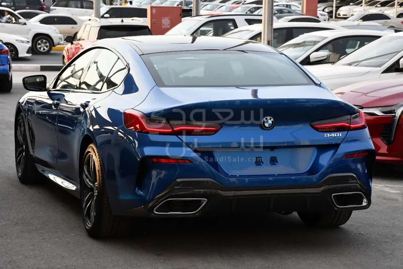 2020 بي ام دبليو الفئة الثامنة 840 أي إم