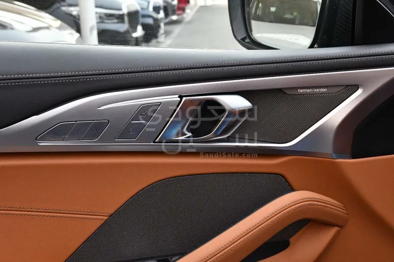 2020 بي ام دبليو الفئة الثامنة 840 أي إم