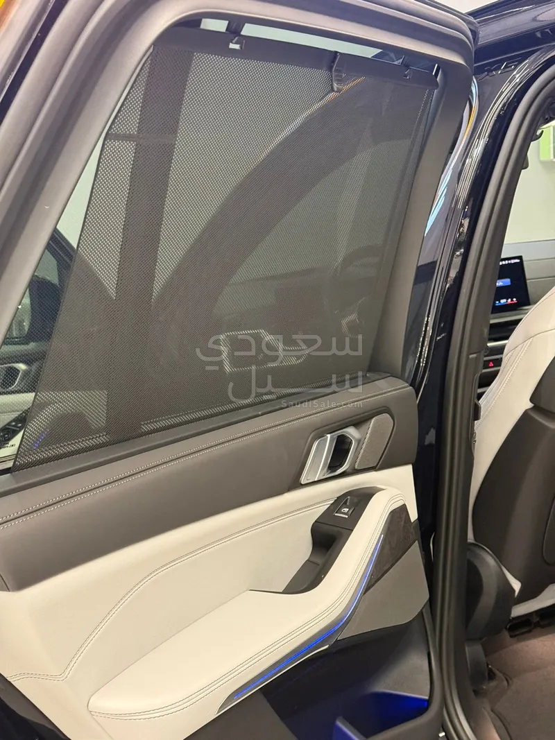 2025 بي ام دبليو الفئة اكس 5 إم كت