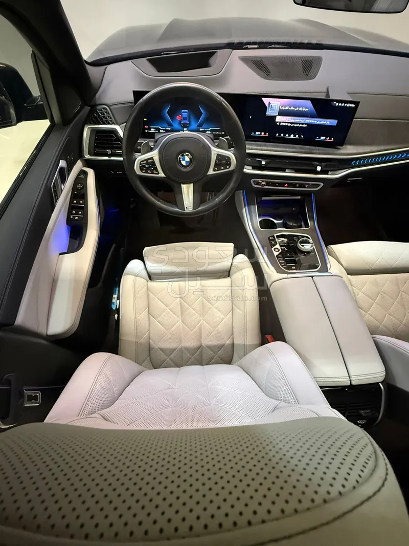 2025 بي ام دبليو الفئة اكس 5 إم كت