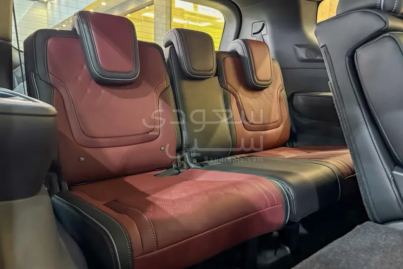 2025 انفينيتي كيو اكس 80