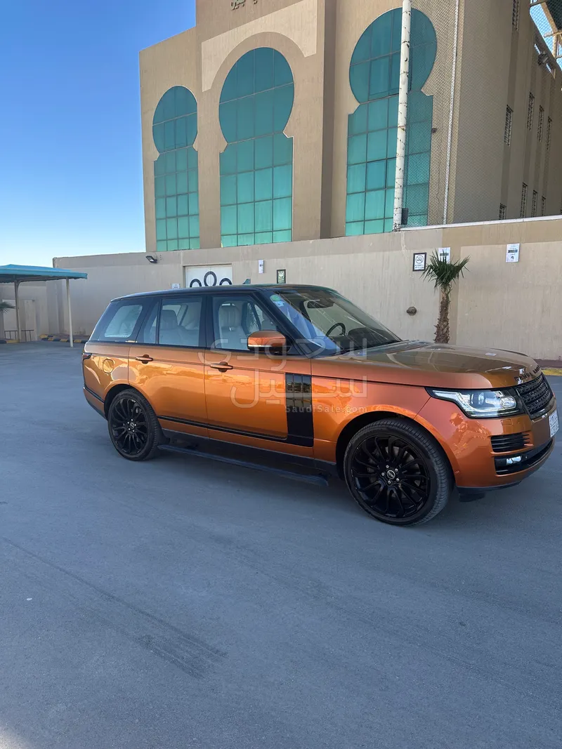 2015 لاند روفر رينج روفر فوج اوتوبيوغرافي