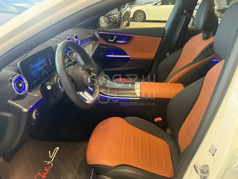 2023 مرسيدس - بنز سي 300 أي إم جي