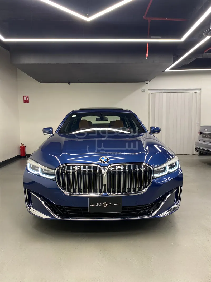 2022 بي ام دبليو الفئة السابعة 730 إل أي