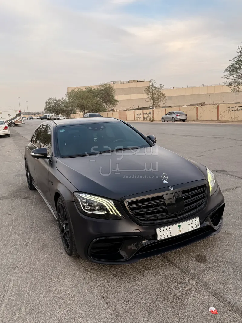 2015 مرسيدس - بنز إس 550