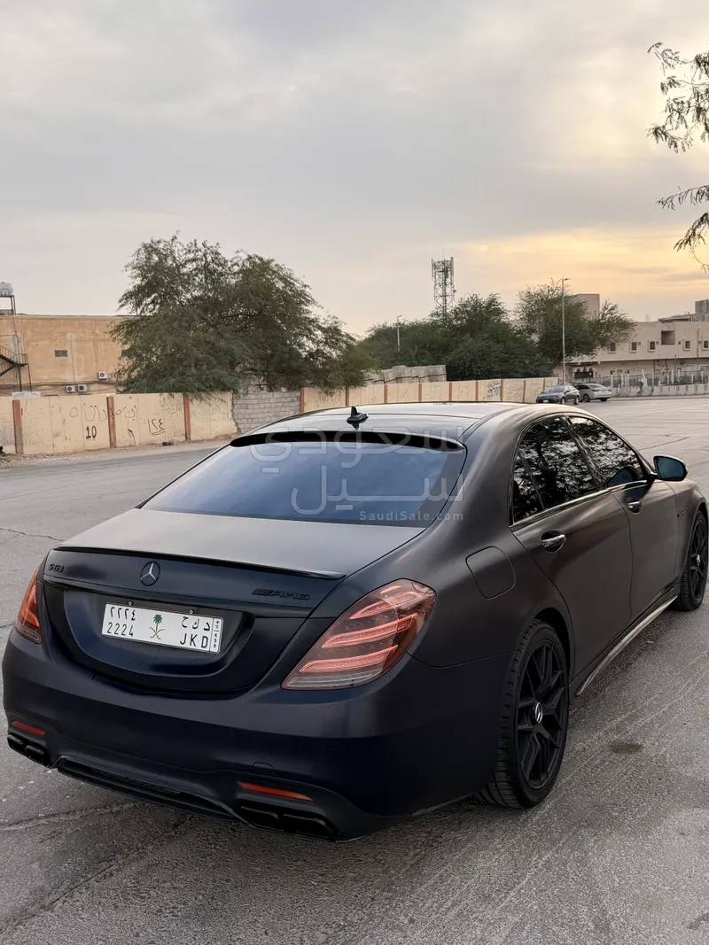 2015 مرسيدس - بنز إس 550