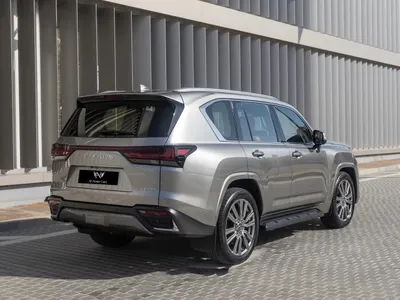 2023 لكزس إل إكس 600 في أي بي