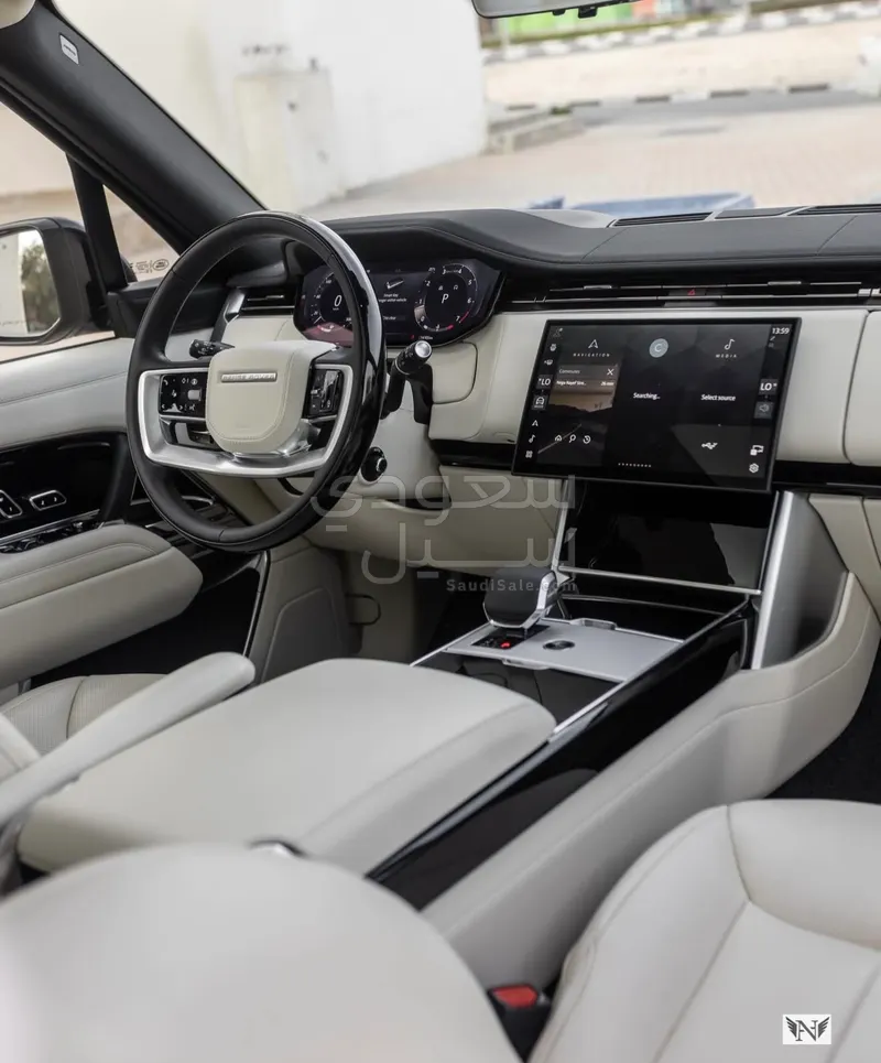 2025 لاند روفر رينج روفر فوج اتش اس اي