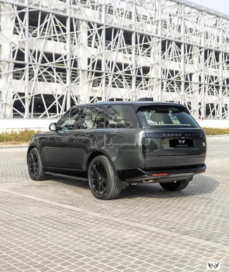 2025 لاند روفر رينج روفر فوج اتش اس اي
