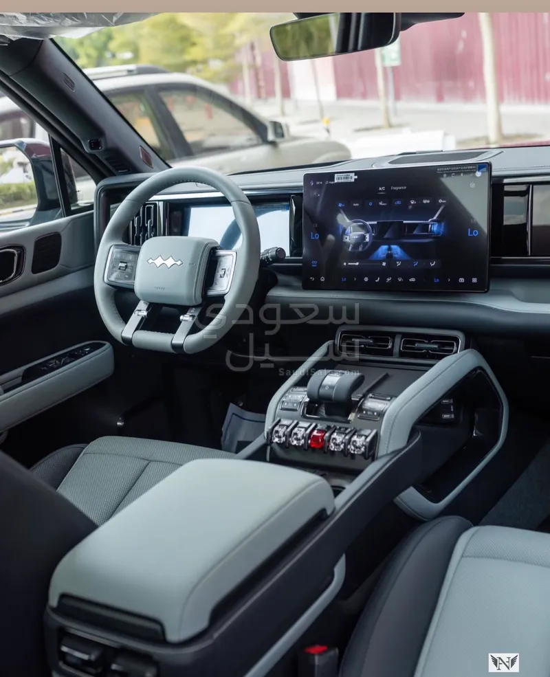 2026 بي واي دي ليوبارد 5