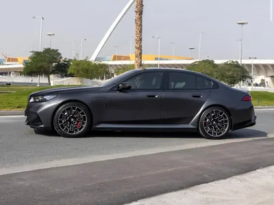 2025 بي ام دبليو الفئة ام إم 5