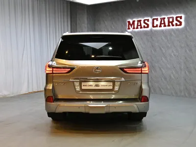 2017 لكزس إل إكس 570