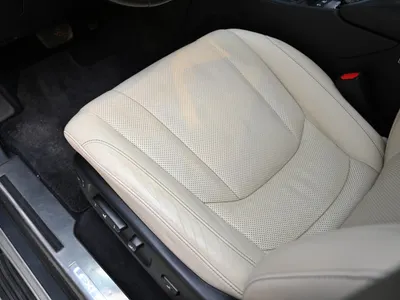 2017 لكزس إل إكس 570